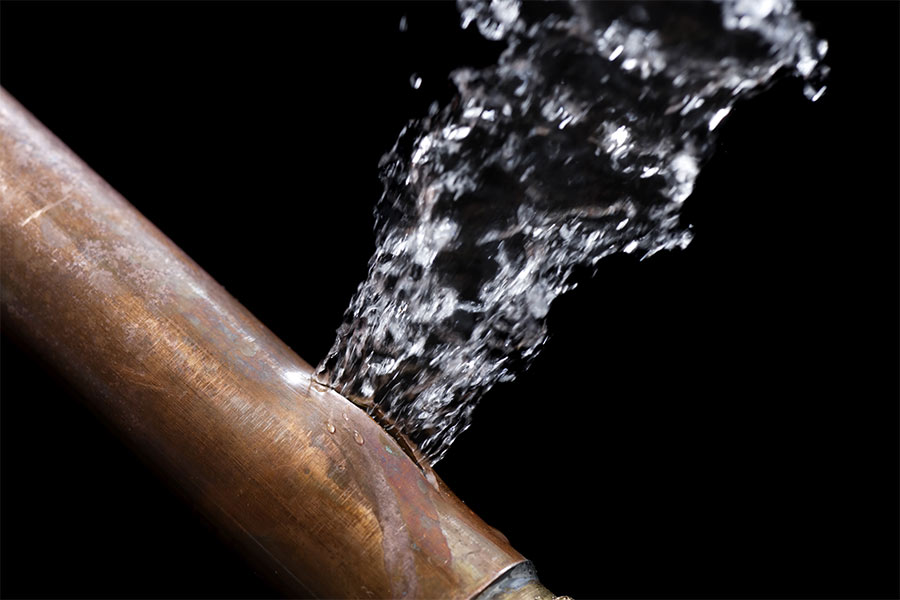 Water leaking from pipe